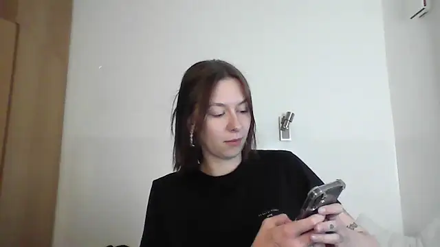 JuicyErika online show from May 1, 11:21 pm