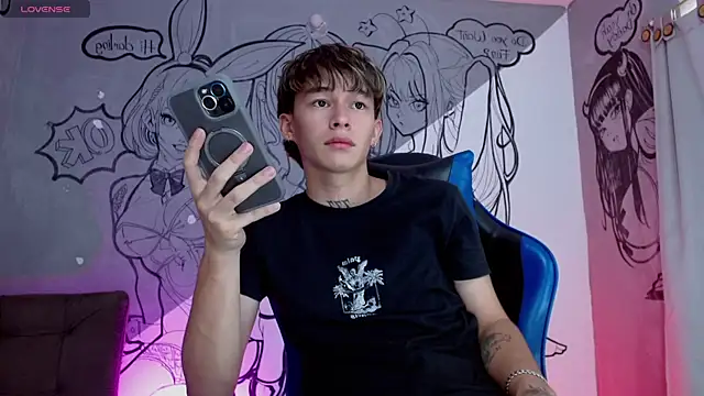 marco 777  online show from May 10, 7:27 pm