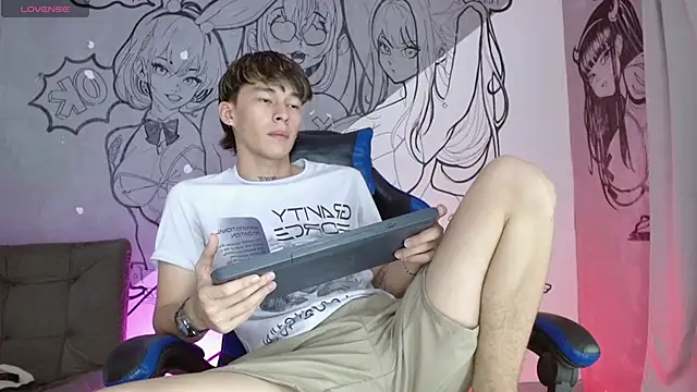 marco 777  online show from May 14, 6:49 pm