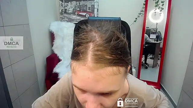  donnaSia  online show from June 19, 9:04 am