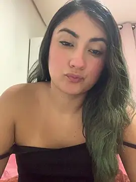 Snapshot of Camilaafg chatting on June 22, 11:46 pm Camilaafg online show from June 22, 11:46 pm