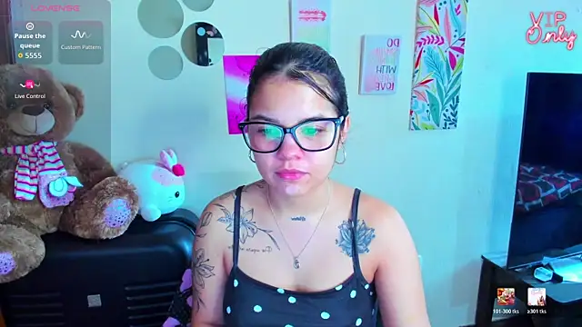 angelina 77 online show from June 15, 3:01 pm