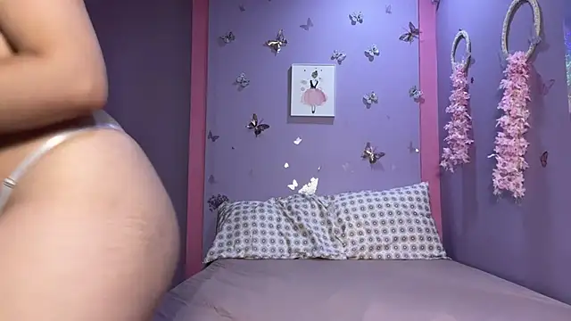 Violett Moonx online show from July 17, 9:56 pm
