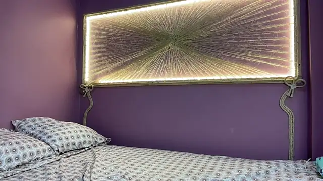 Violett Moonx online show from June 20, 8:14 pm