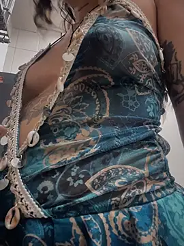 SinSirenXXX online show from July 6, 1:07 pm