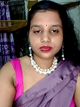 Snapshot of Nigar_Hatun chatting on May 21, 5:21 pm Nigar Hatun online show from May 21, 5:21 pm