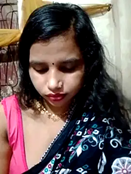 Snapshot of Nigar_Hatun chatting on May 20, 5:32 pm Nigar Hatun online show from May 20, 5:32 pm