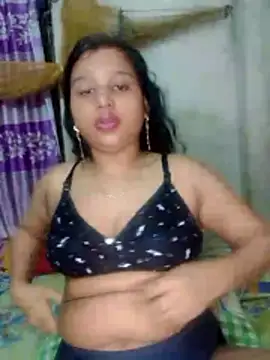 Snapshot of Nigar_Hatun chatting on May 12, 5:08 pm Nigar Hatun online show from May 12, 5:08 pm