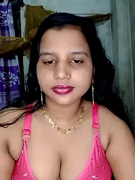 Snapshot of Nigar_Hatun chatting on May 13, 5:31 pm Nigar Hatun online show from May 13, 5:31 pm
