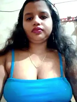 Snapshot of Nigar_Hatun chatting on May 4, 6:11 pm Nigar Hatun online show from May 4, 6:11 pm