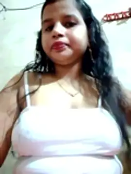 Snapshot of Nigar_Hatun chatting on May 3, 5:38 pm Nigar Hatun online show from May 3, 5:38 pm