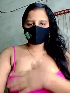 Snapshot of Nigar_Hatun chatting on April 26, 12:35 pm Nigar Hatun online show from April 26, 12:35 pm