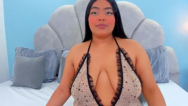 Snapshot of riley_dolly chatting on May 30, 4:30 am riley dolly online show from May 30, 4:30 am
