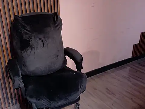 MissOffice  online show from June 4, 12:21 pm
