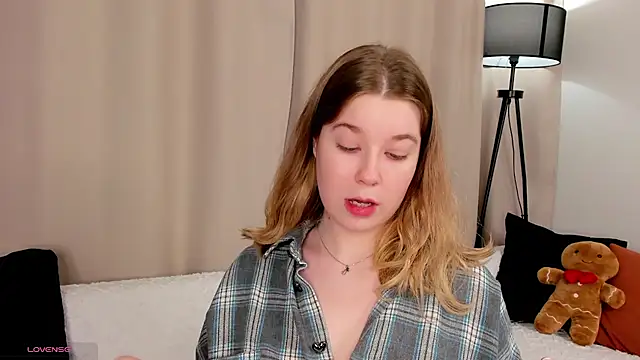 MERRIEMS online show from April 23, 2:07 am