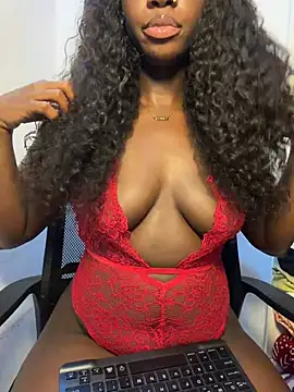 Leylabelle26 online show from July 14, 12:32 am