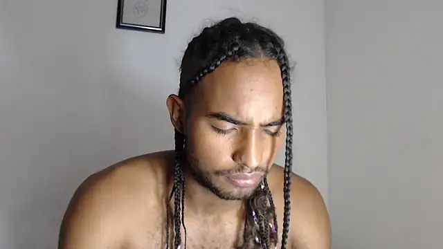 Snapshot of salvatore_amator chatting on May 9, 6:00 pm salvatore amator online show from May 9, 6:00 pm