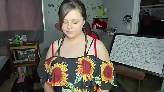 DelilaFields2 online show from June 6, 1:33 am