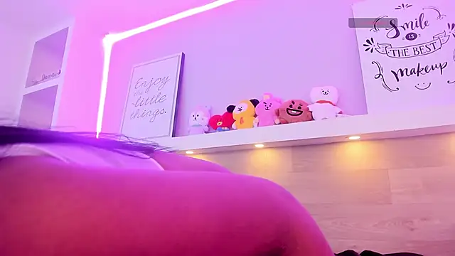 AlissonJamess online show from May 22, 12:47 pm