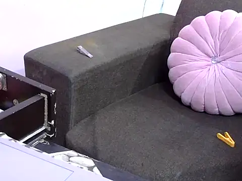 Angle-ria online show from May 25, 6:28 pm
