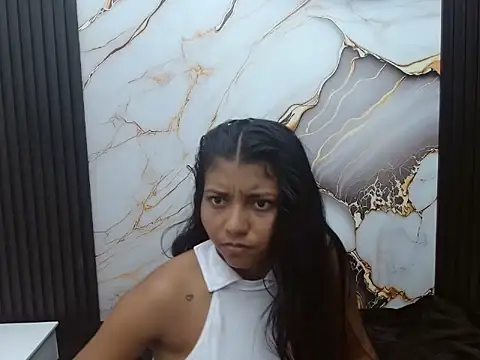 Snapshot of AndreaSerpa chatting on May 29, 7:20 pm AndreaSerpa online show from May 29, 7:20 pm