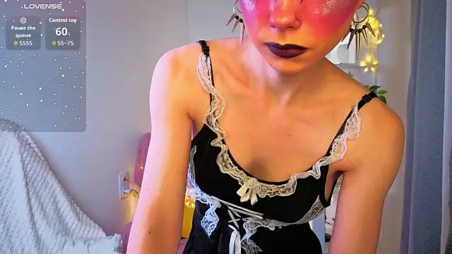 KarenRosee online show from April 26, 2:03 pm
