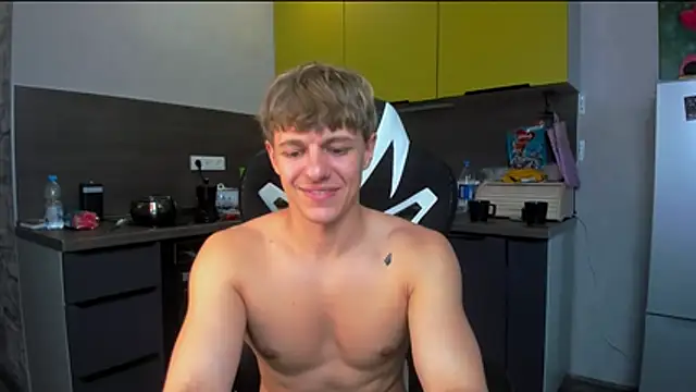 prince nik online show from July 4, 3:27 pm