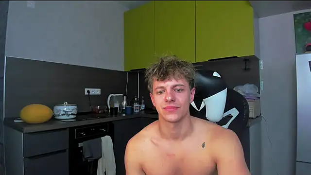 prince nik online show from July 13, 8:46 am