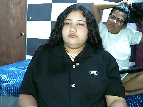 Valery-Khloe online show from July 25, 1:57 am