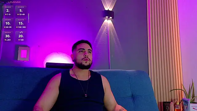 Snapshot of Marcus_Aress chatting on May 9, 11:24 am Marcus Aress online show from May 9, 11:24 am