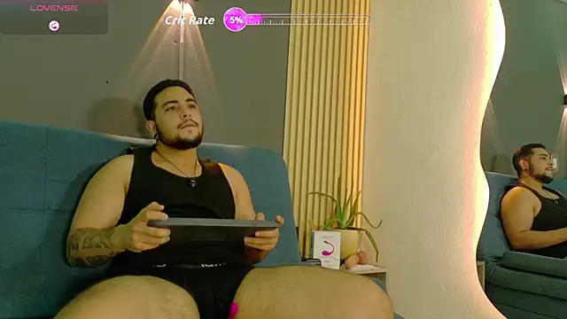 Snapshot of Marcus_Aress chatting on April 23, 7:48 pm Marcus Aress online show from April 23, 7:48 pm