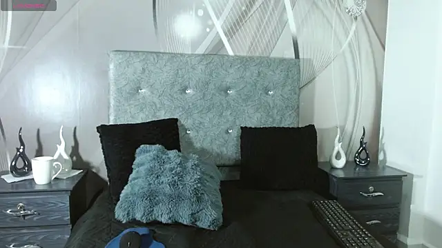 cristofer 86 online show from April 28, 3:16 pm