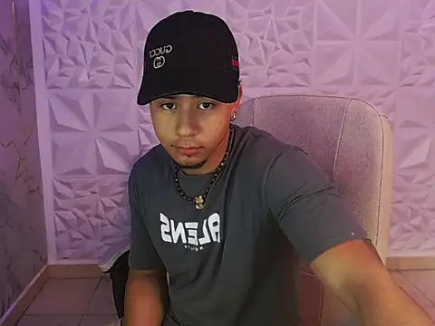 jbarto  online show from June 1, 1:44 pm