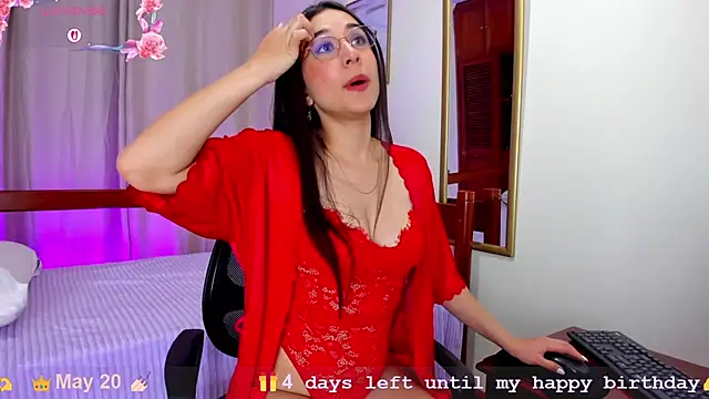 Elisabetta Amour online show from May 16, 10:14 am
