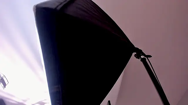 Snapshot of Sabrinna_fox chatting on May 27, 1:57 am Sabrinna fox online show from May 27, 1:57 am