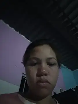 Snapshot of Pervertida15 chatting on May 24, 9:53 am Pervertida15 online show from May 24, 9:53 am