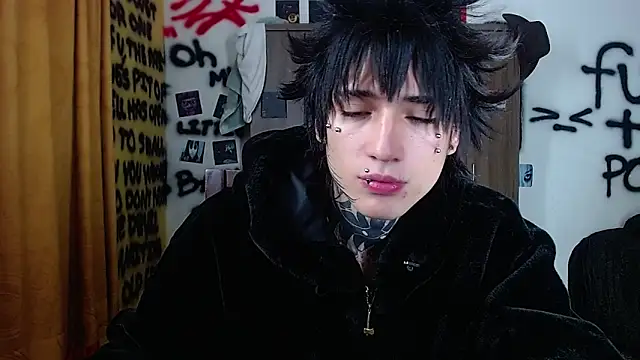 Snapshot of Ryoko_vishnu chatting on June 12, 3:37 am Ryoko vishnu online show from June 12, 3:37 am
