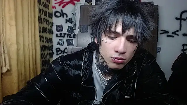 Snapshot of Ryoko_vishnu chatting on May 28, 1:24 am Ryoko vishnu online show from May 28, 1:24 am