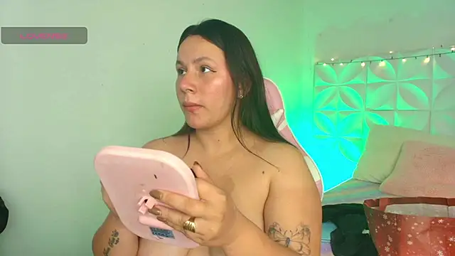 Ivonny Goldie online show from June 7, 11:10 pm