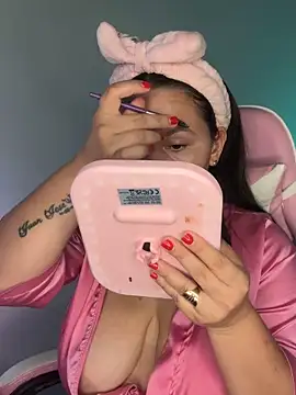 Ivonny Goldie online show from May 13, 1:45 am