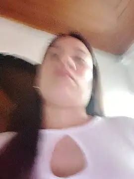 Nicol Alvarez1 online show from April 23, 10:22 pm