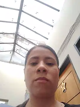 Nicol Alvarez1 online show from May 14, 10:29 pm