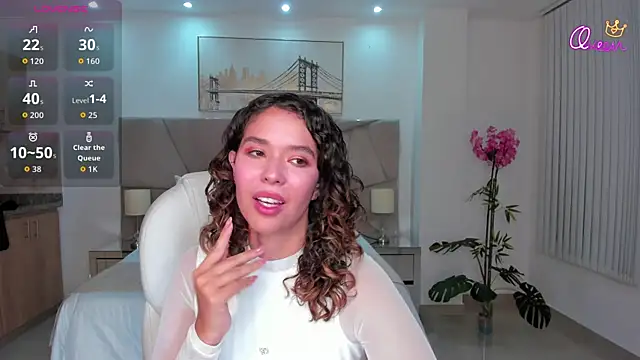 sienna luxor online show from May 2, 6:57 pm