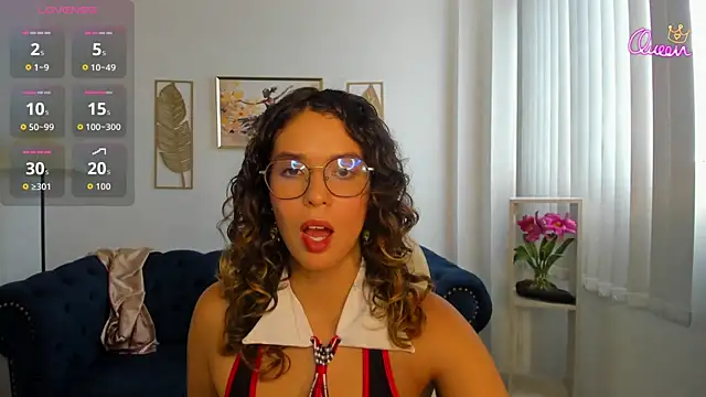 sienna luxor online show from May 13, 7:54 pm