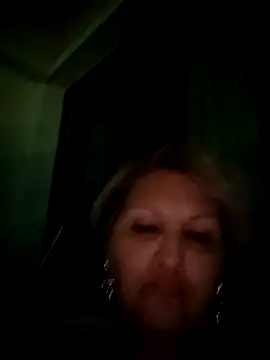 Snapshot of Divineblond chatting on September 21, 7:41 pm Divineblond online show from September 21, 7:41 pm