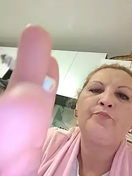 Divineblond online show from March 9, 8:56 pm