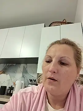 Divineblond online show from March 18, 1:53 am