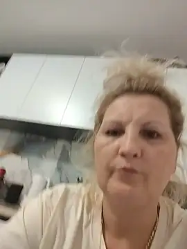 Divineblond online show from March 16, 10:34 pm