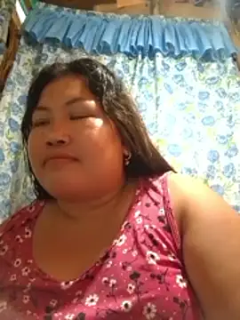 Snapshot of sweet_pinay01 chatting on June 18, 12:09 am sweet pinay01 online show from June 18, 12:09 am