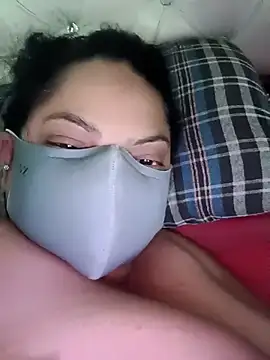 yourslutty65 online show from April 29, 8:40 am